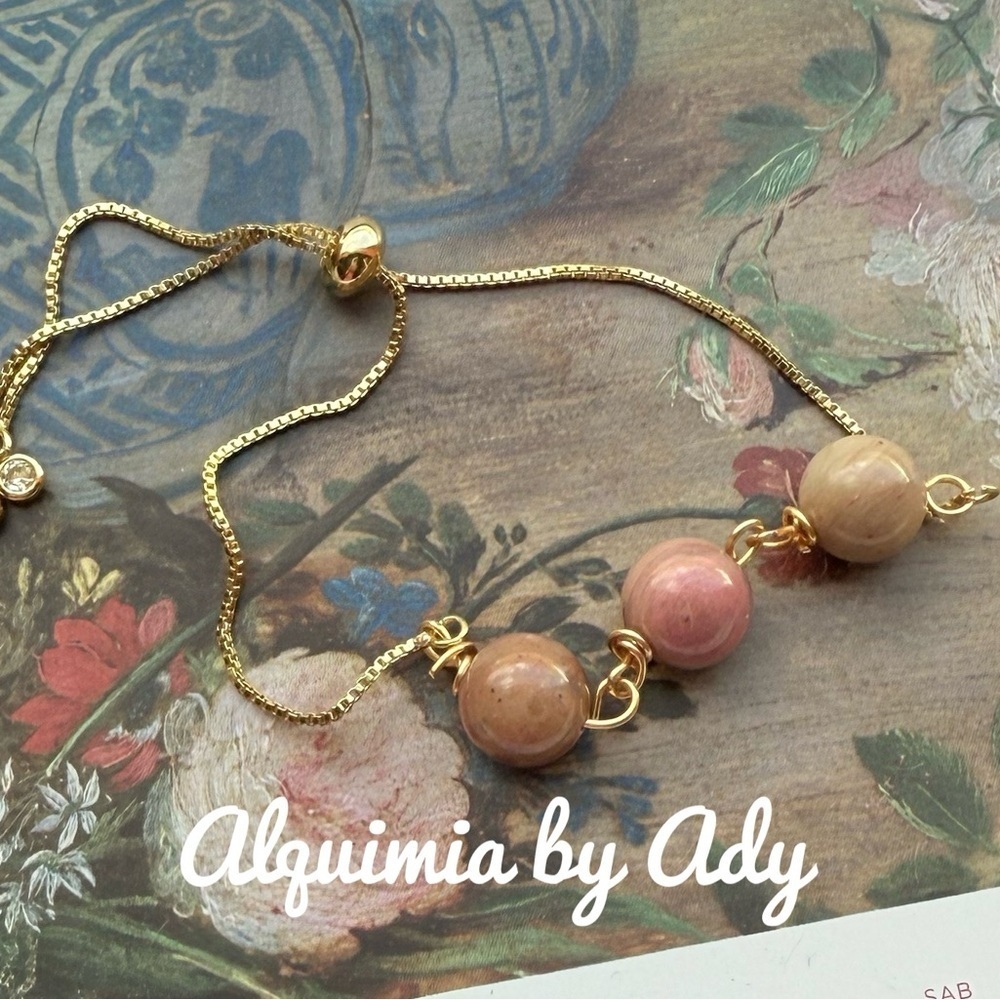Elegant gold pink gemstones bracelet